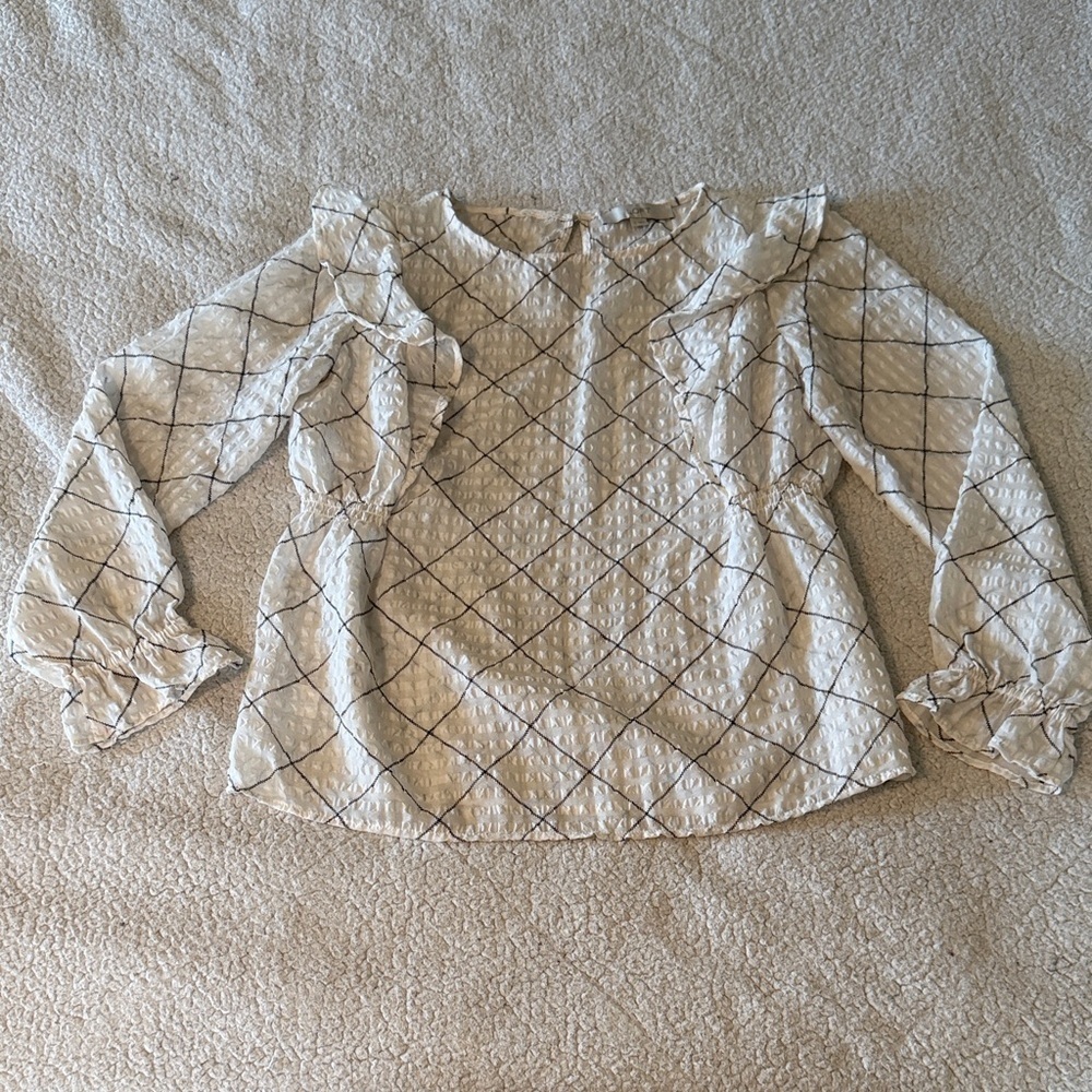 LOFT Cream Textured Blouse with Black Diamond Pattern Small